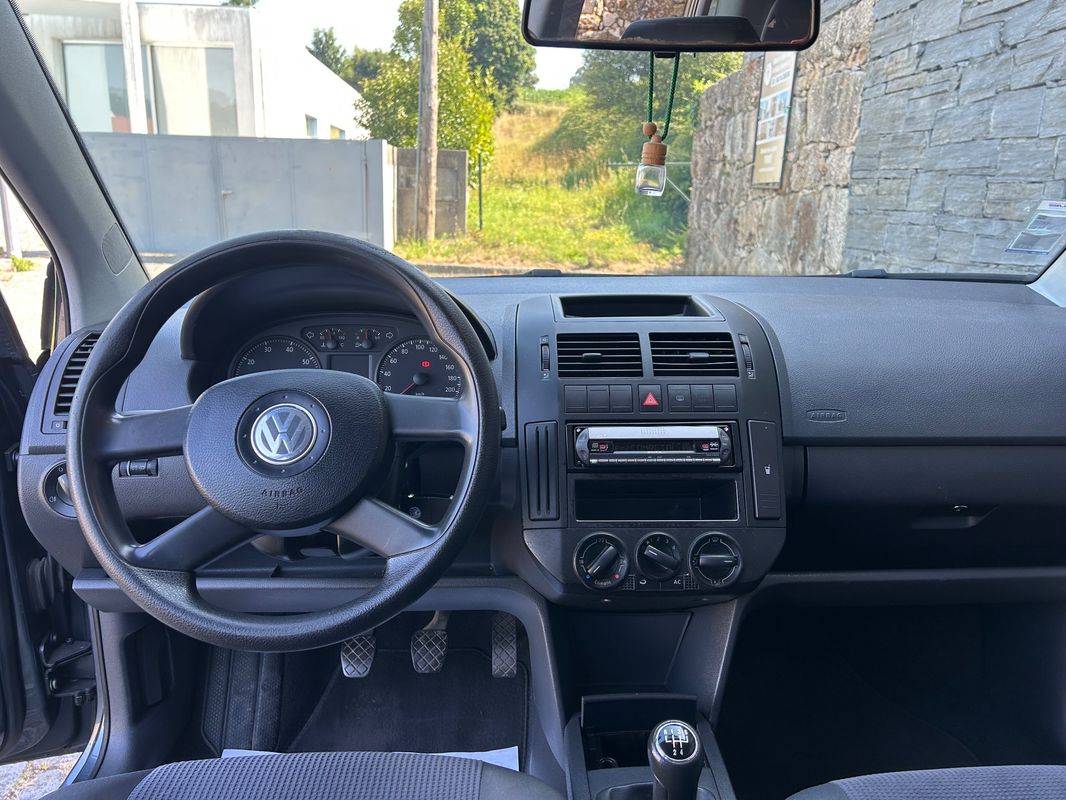 volkswagen-polo-2005-gasolina-1198cc