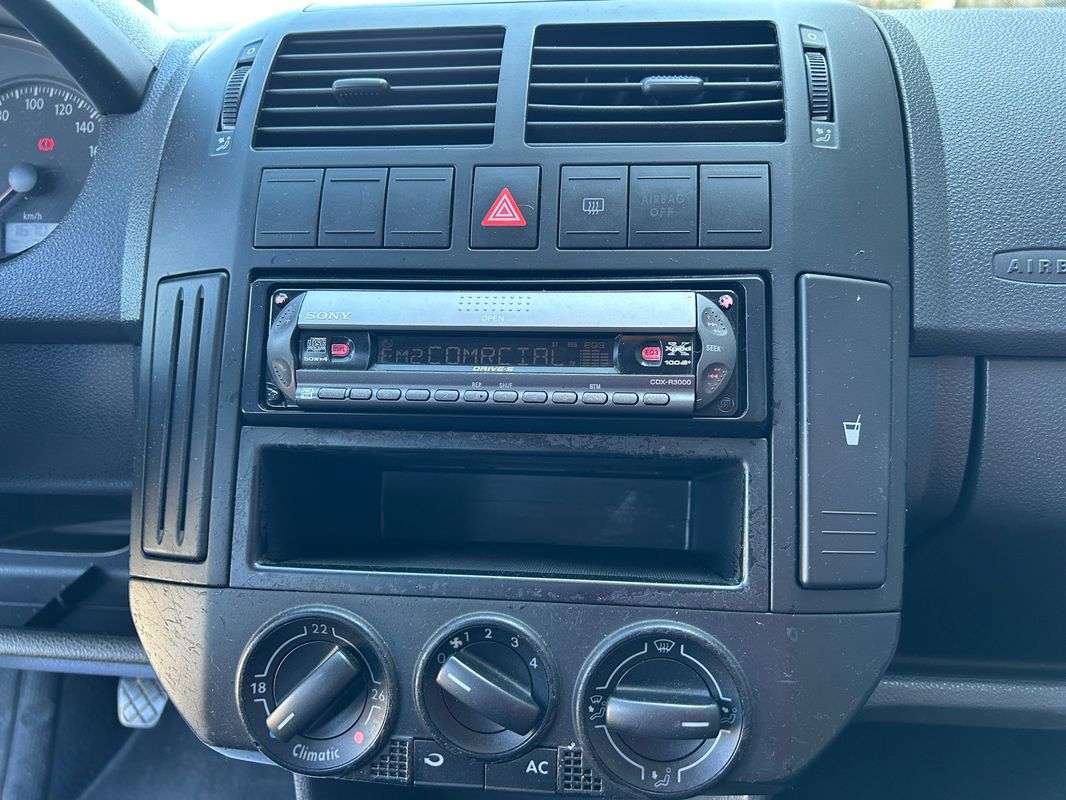 volkswagen-polo-2005-gasolina-1198cc