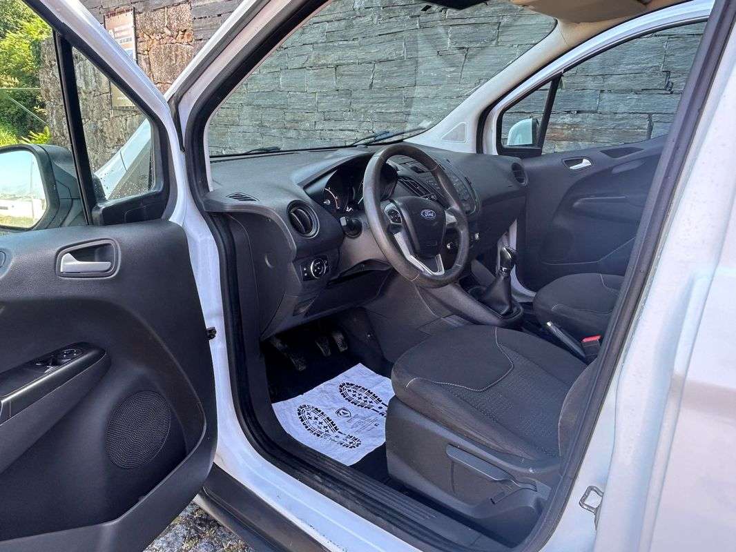 ford-transit-2017-diesel-1498cc