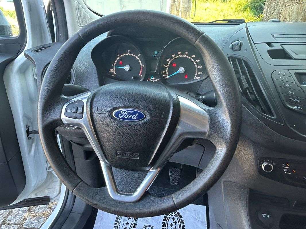 ford-transit-2017-diesel-1498cc