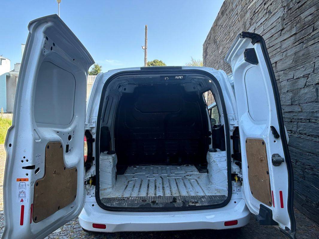 ford-transit-2017-diesel-1498cc