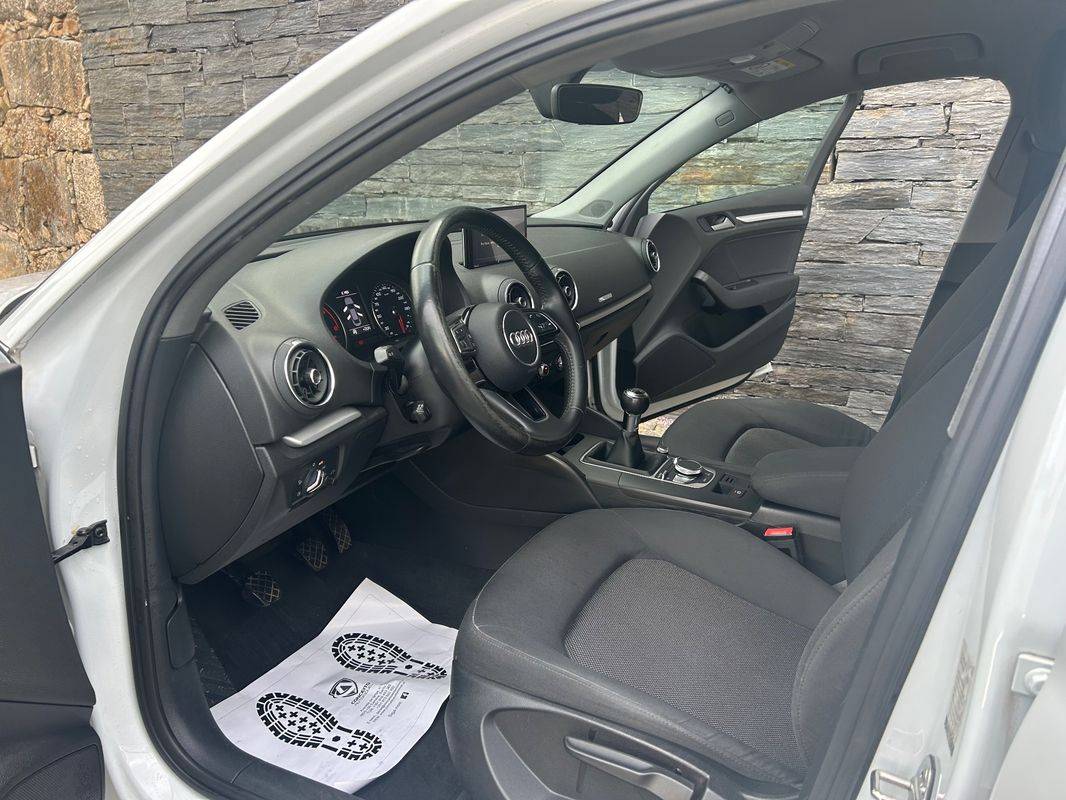 audi-a3-limousine-2016-diesel-1598cc