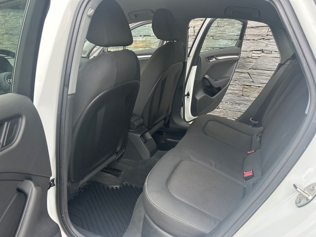 audi-a3-limousine-2016-diesel-1598cc