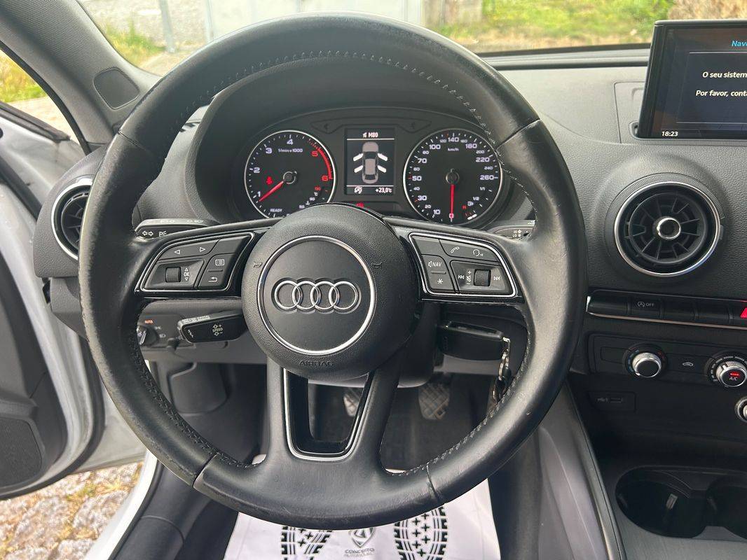 audi-a3-limousine-2016-diesel-1598cc