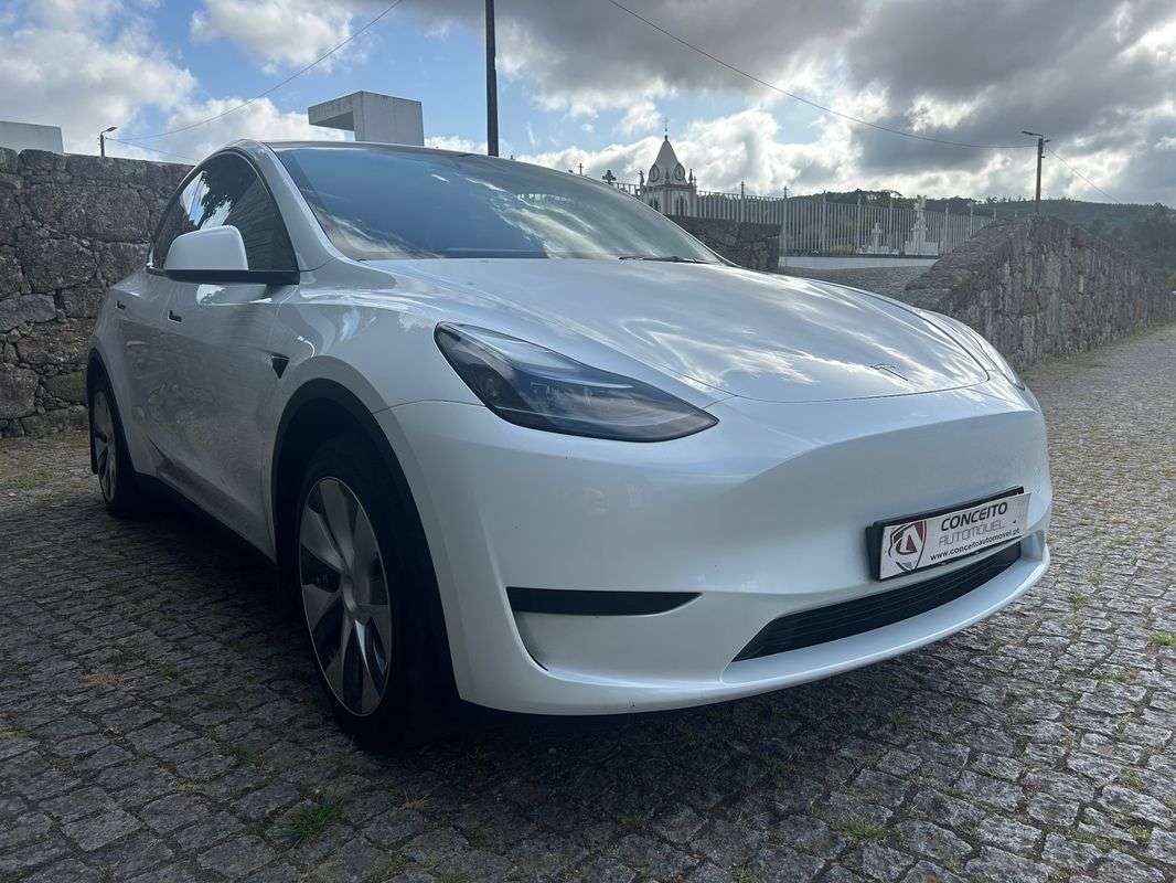tesla-model-y-2023-eletrico-0cc