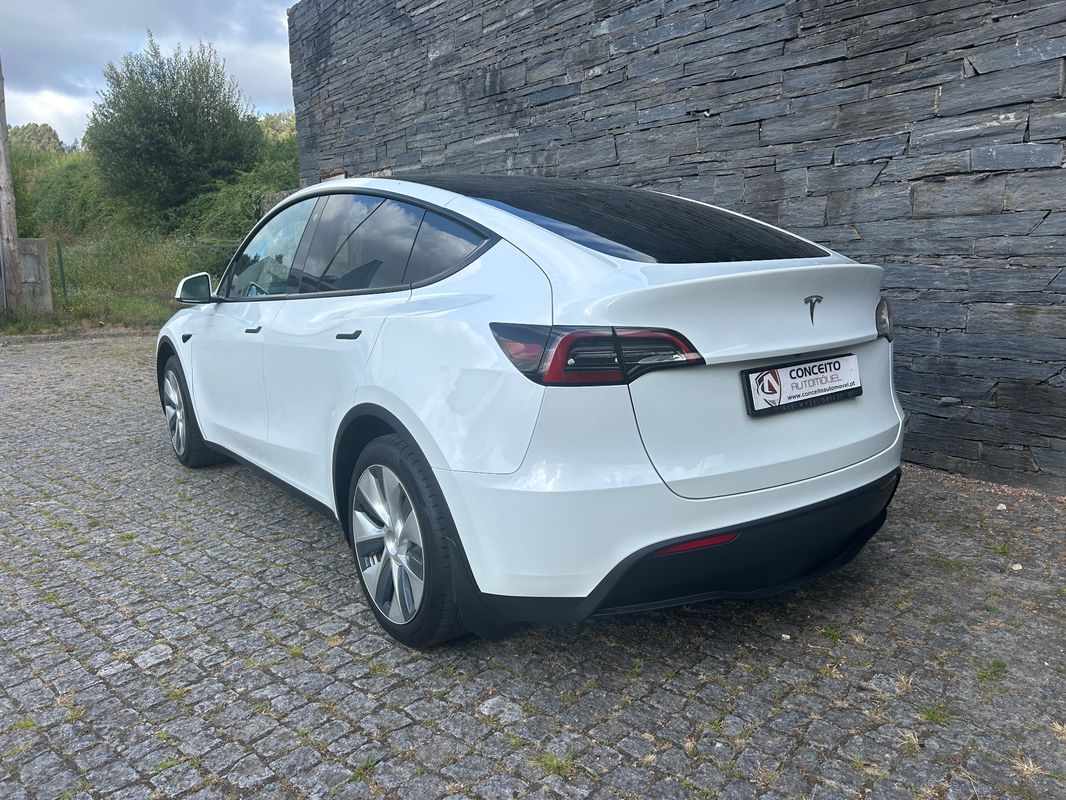 tesla-model-y-2023-eletrico-0cc