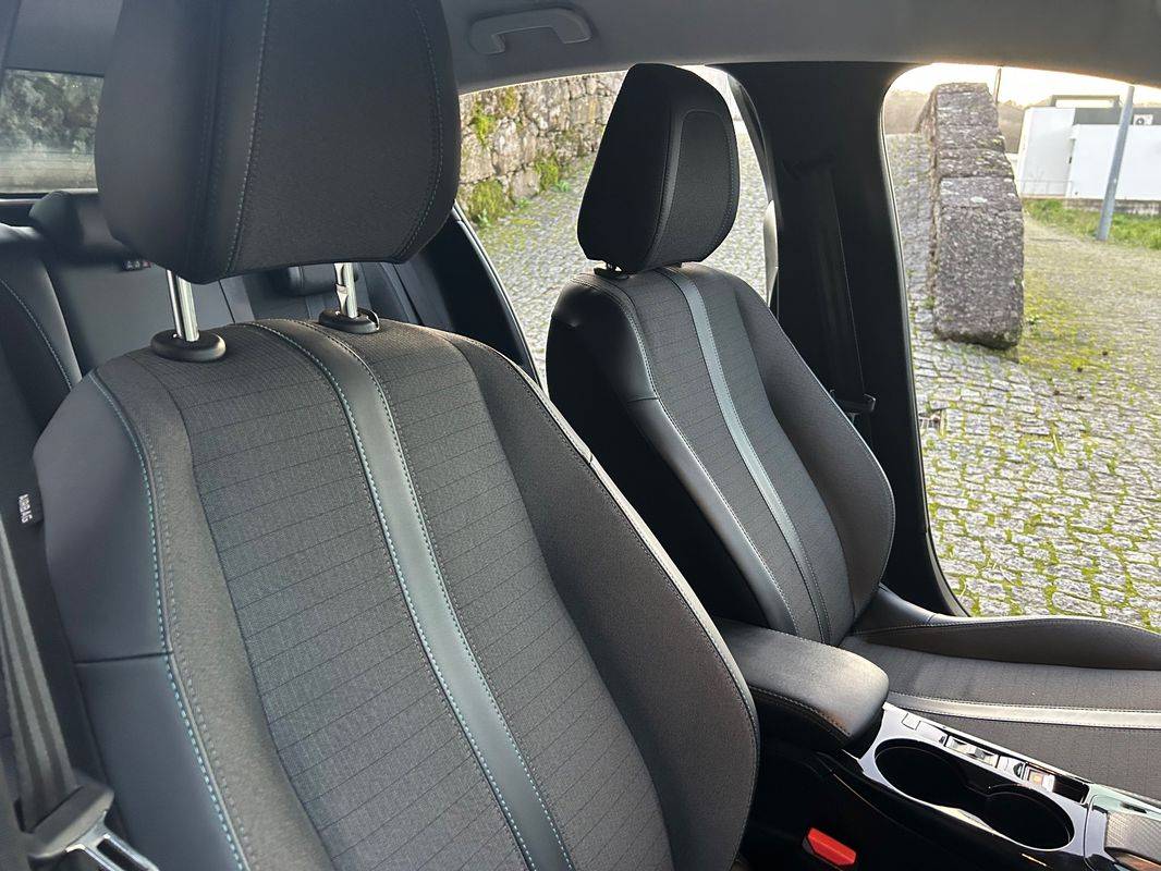peugeot-208-2022-gasolina-1199cc