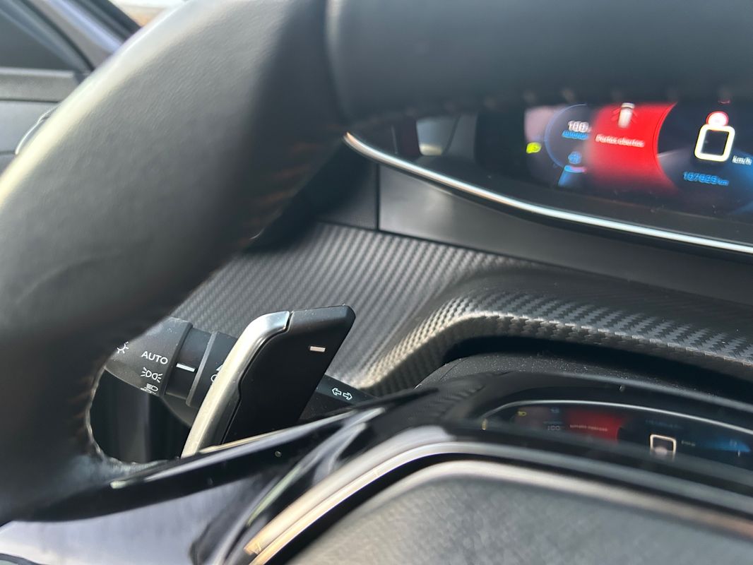 peugeot-208-2022-gasolina-1199cc