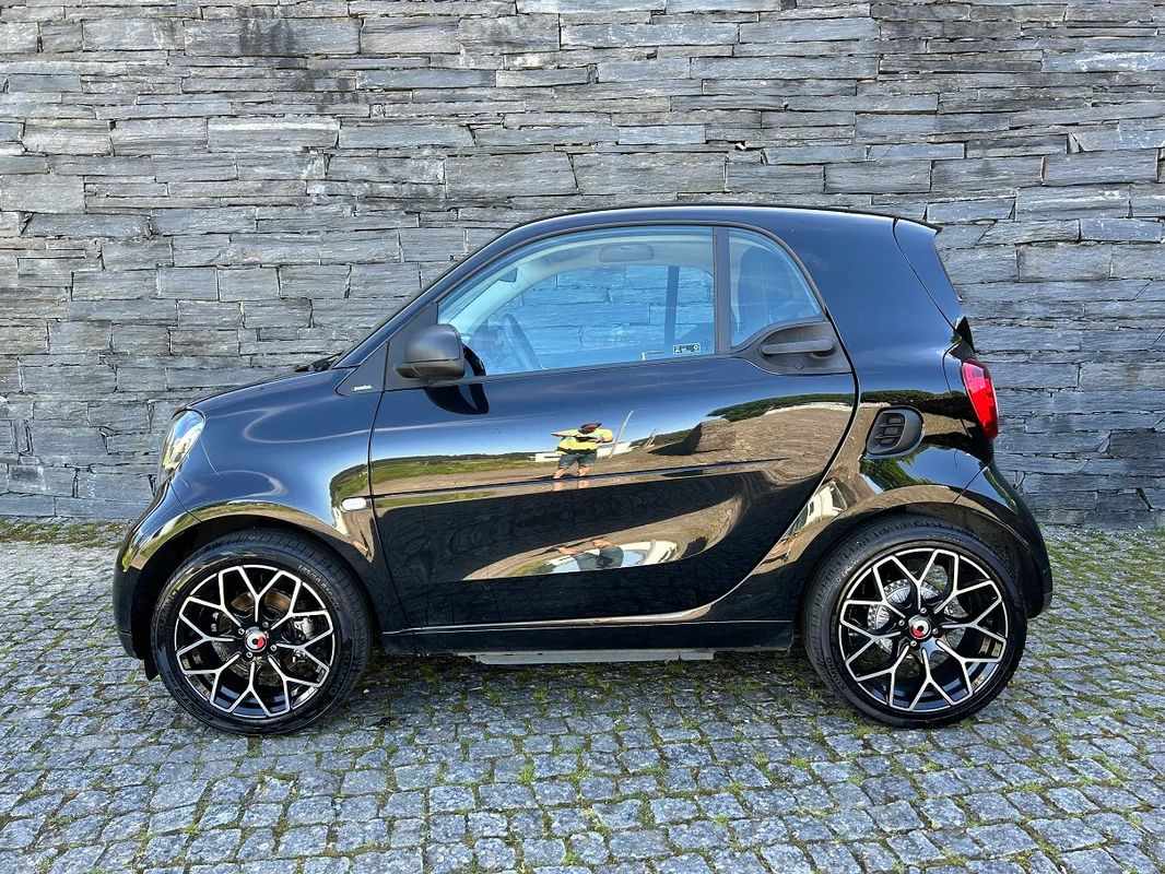 smart-fortwo-2019-eletrico-0cc