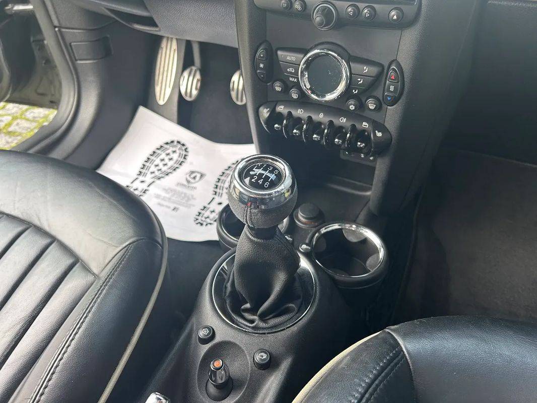 mini-coupe-2011-gasolina-1598cc