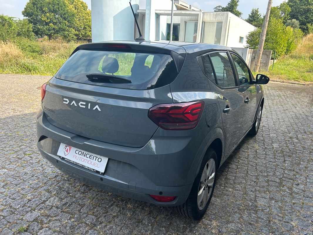 dacia-sandero-2024-gpl-999cc