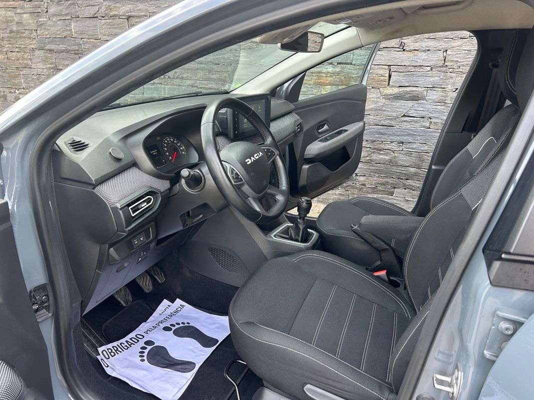 dacia-sandero-2024-gpl-999cc