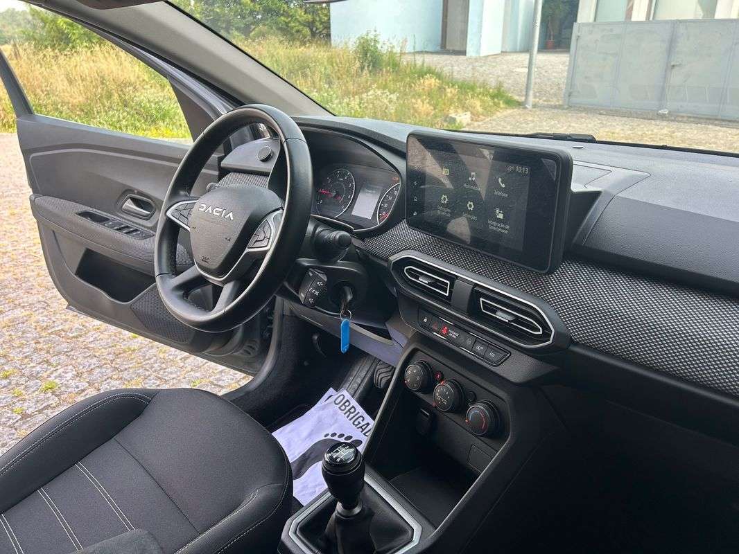 dacia-sandero-2024-gpl-999cc