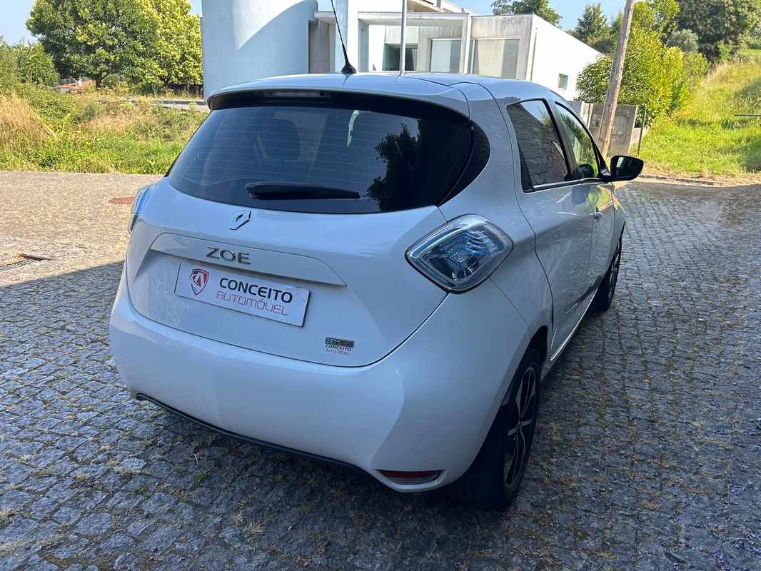 renault-zoe-2017-eletrico-0cc
