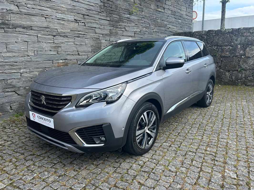 peugeot-5008-2020-diesel-1499cc