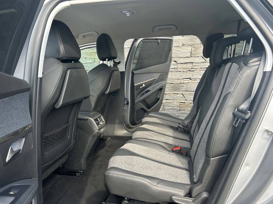 peugeot-5008-2020-diesel-1499cc