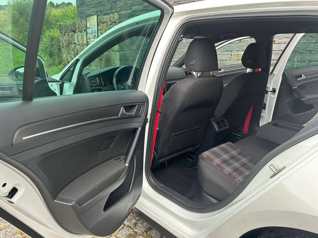 volkswagen-golf-2019-gasolina-1984cc