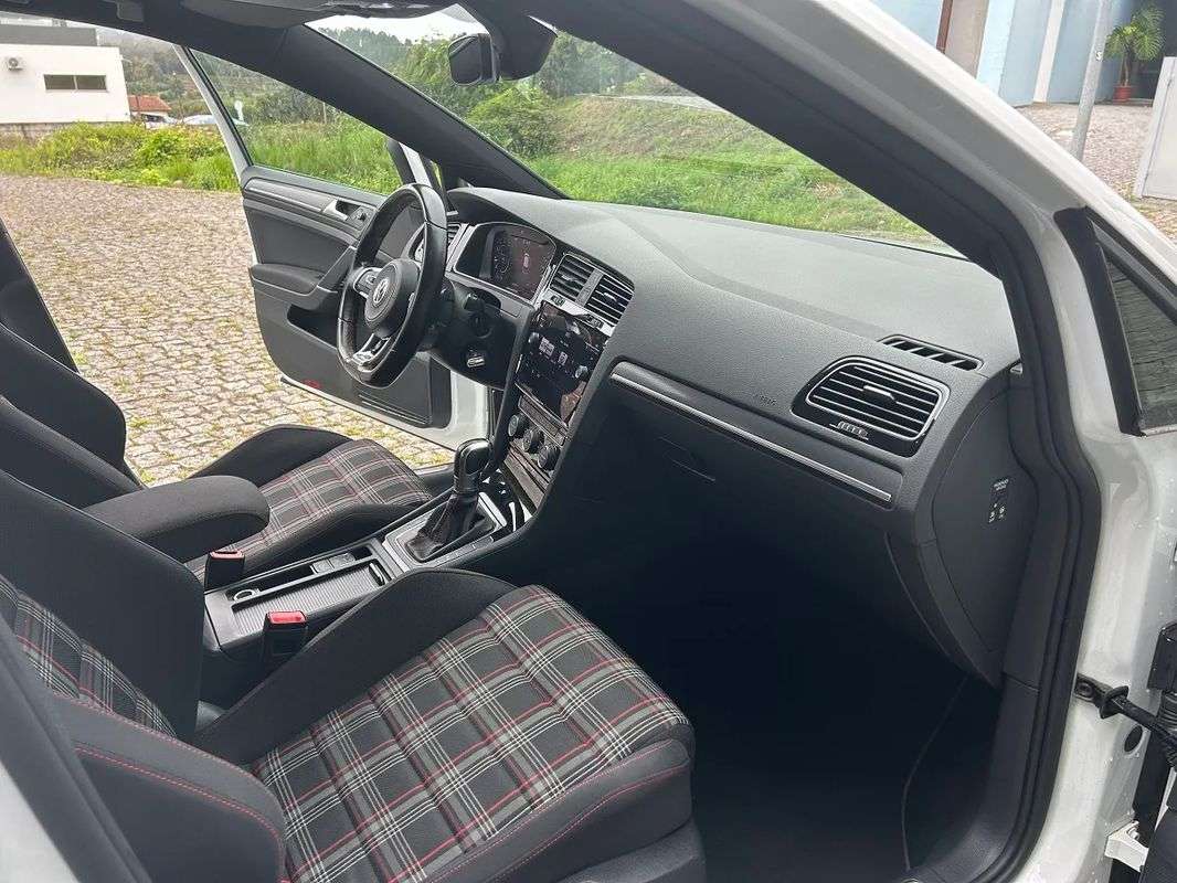 volkswagen-golf-2019-gasolina-1984cc
