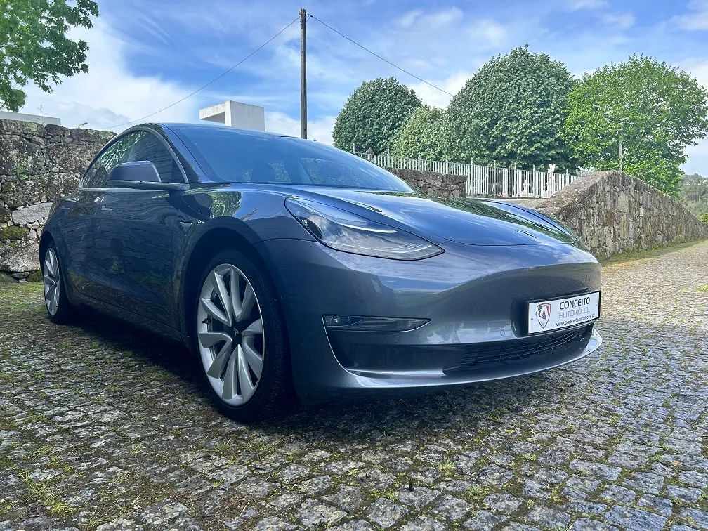 tesla-model-3-2019-eletrico-0cc