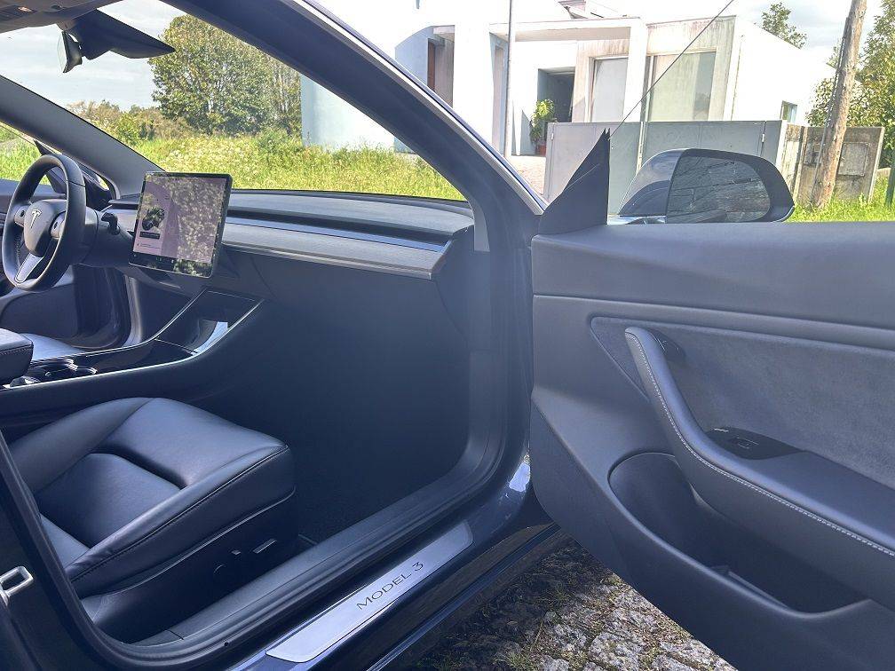 tesla-model-3-2019-eletrico-0cc