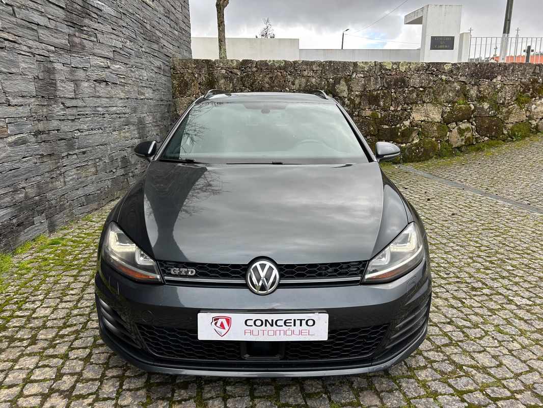volkswagen-golf-variant-2016-diesel-1968cc