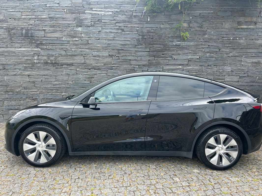 tesla-model-y-2022-eletrico-0cc