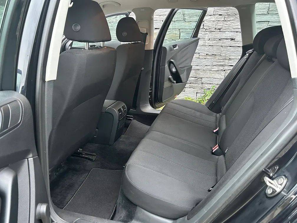 volkswagen-passat-variant-2007-diesel-1896cc