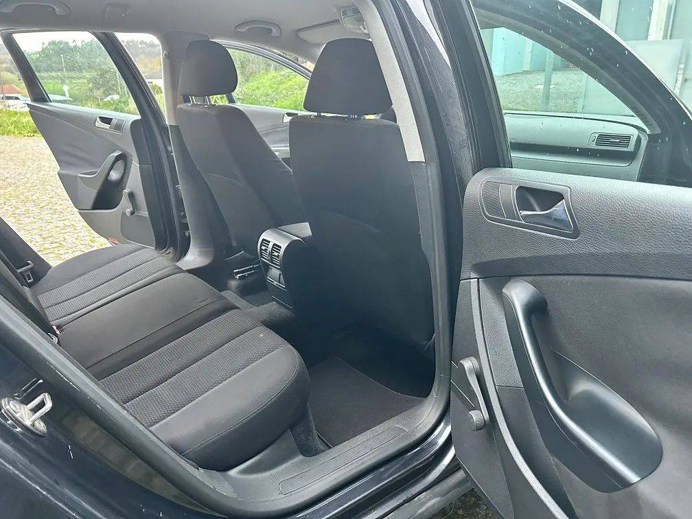 volkswagen-passat-variant-2007-diesel-1896cc