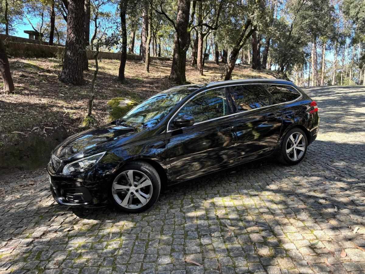 peugeot-308-sw-2019-diesel-1499cc