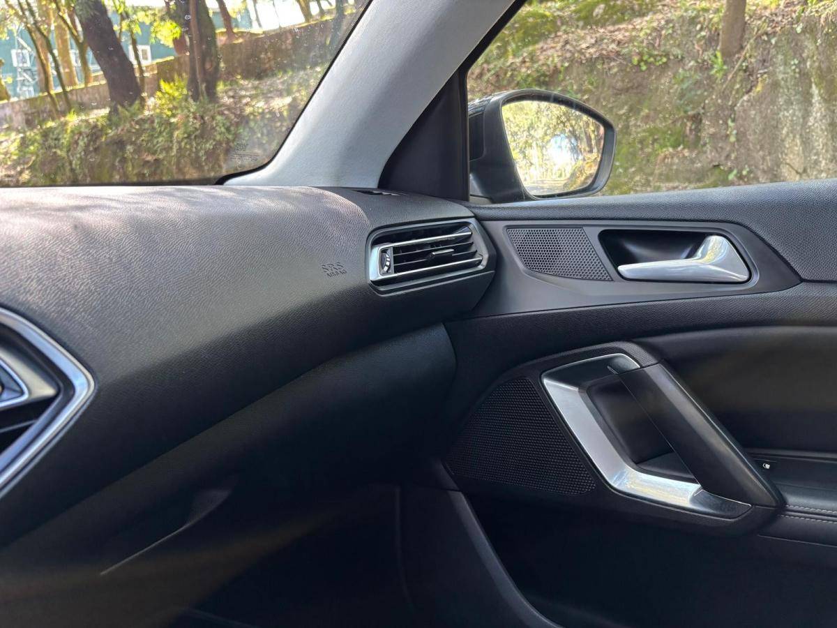 peugeot-308-sw-2019-diesel-1499cc
