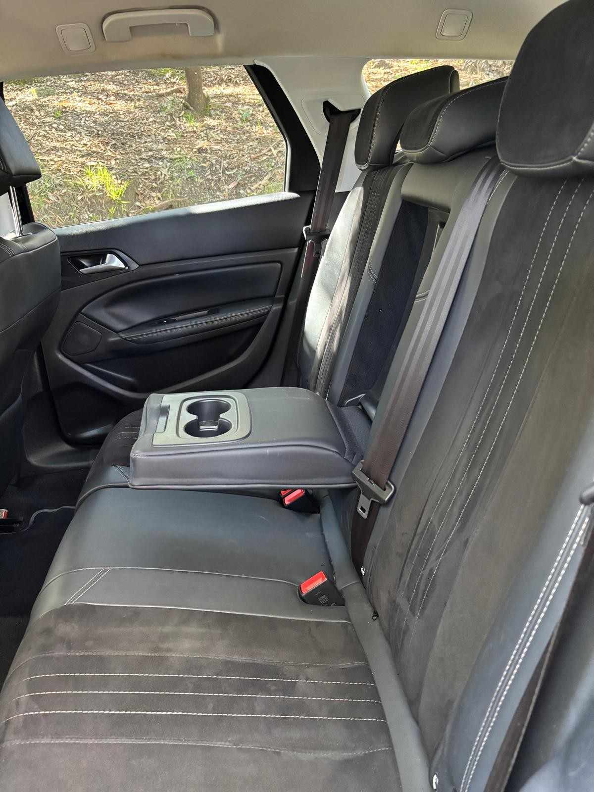 peugeot-308-sw-2019-diesel-1499cc