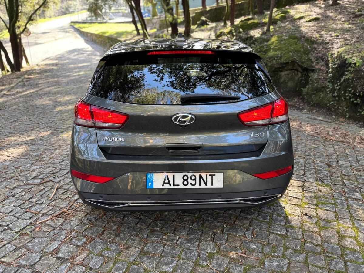hyundai-i30-2021-diesel-1598cc
