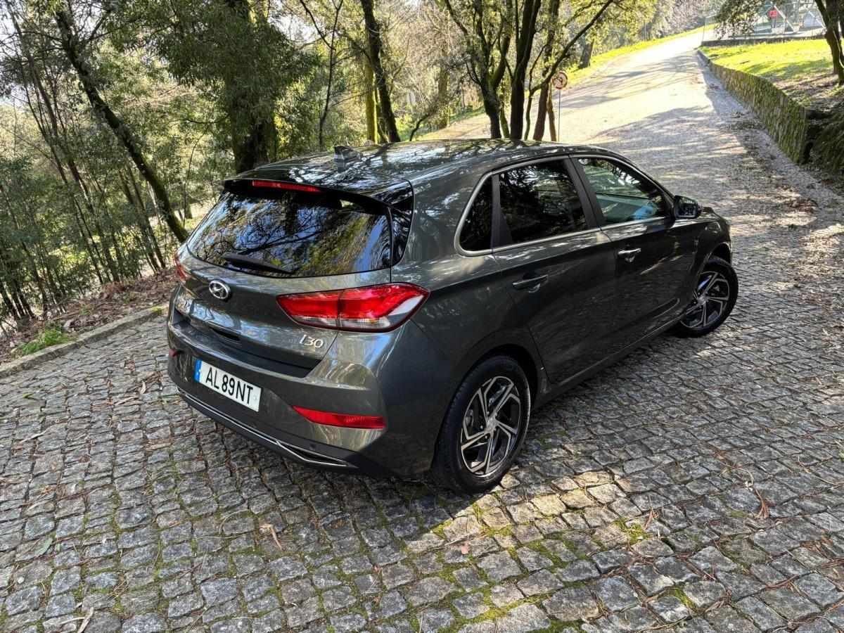 hyundai-i30-2021-diesel-1598cc