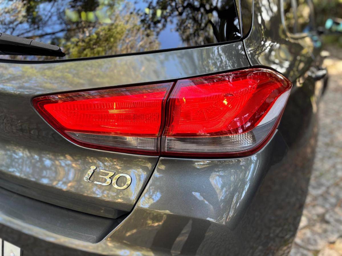 hyundai-i30-2021-diesel-1598cc