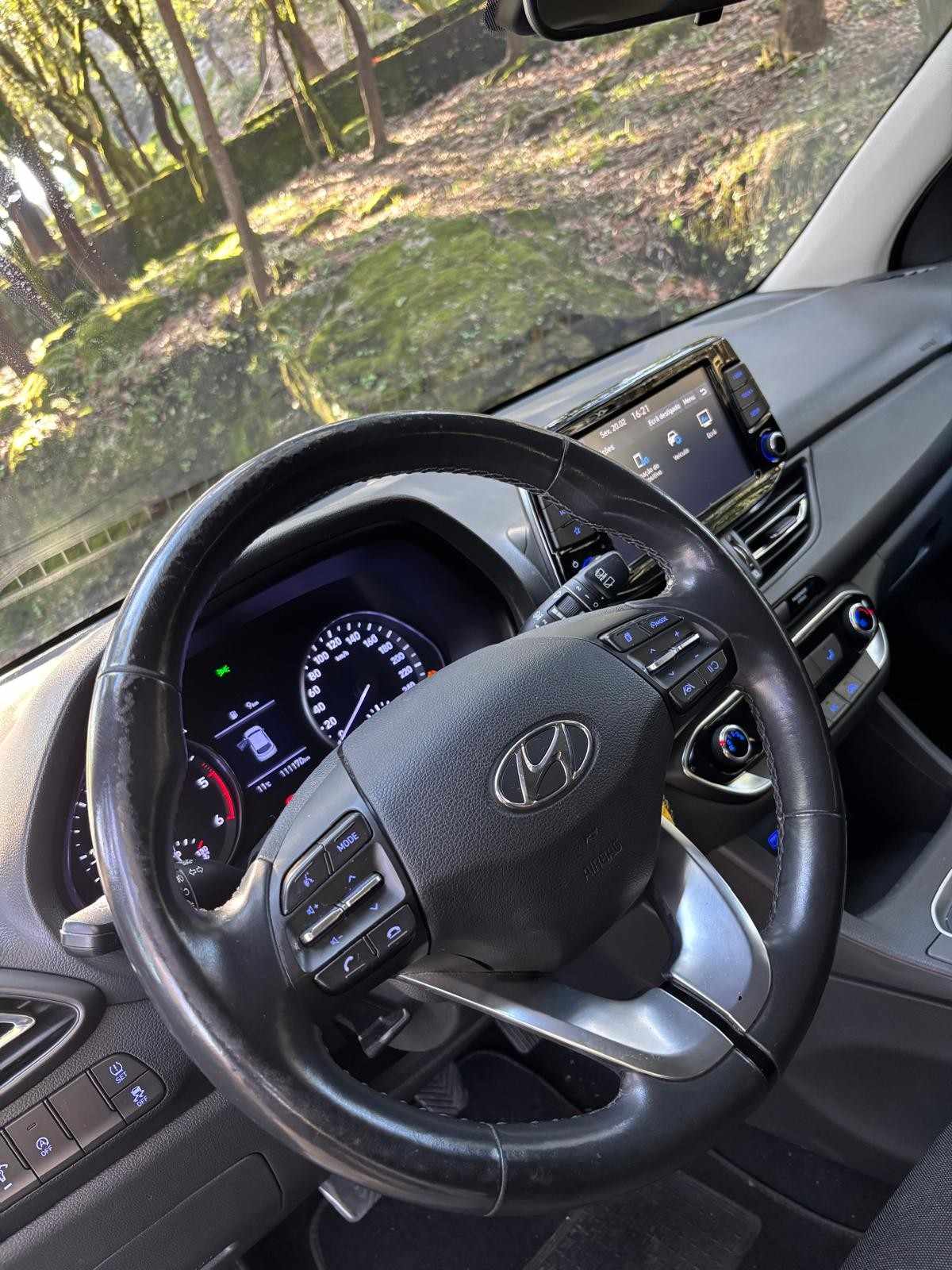hyundai-i30-2021-diesel-1598cc