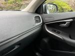 volvo-v40-2016-diesel-1969cc