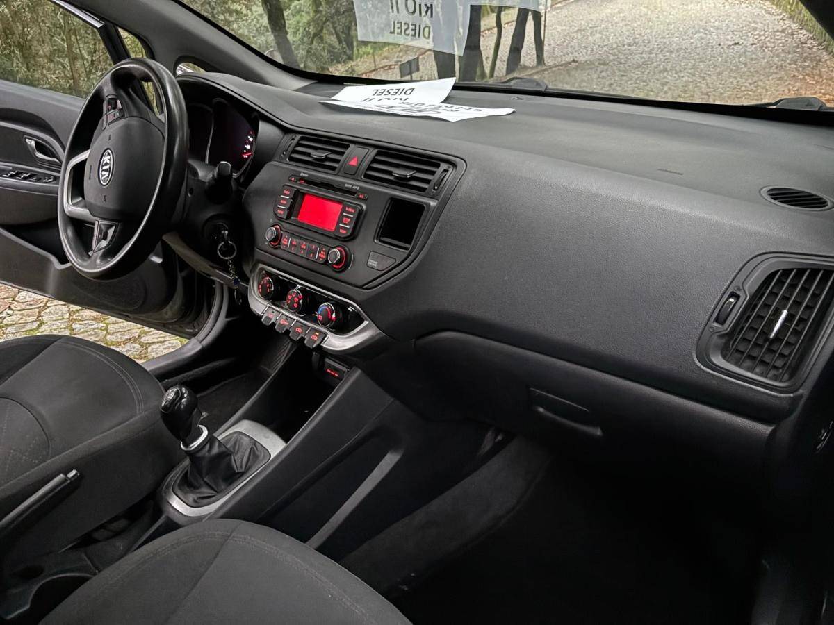 kia-rio-2014-diesel-1120cc