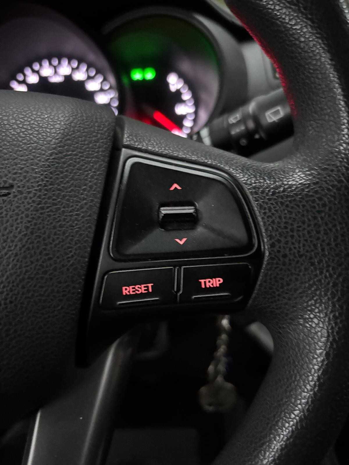 kia-rio-2014-diesel-1120cc