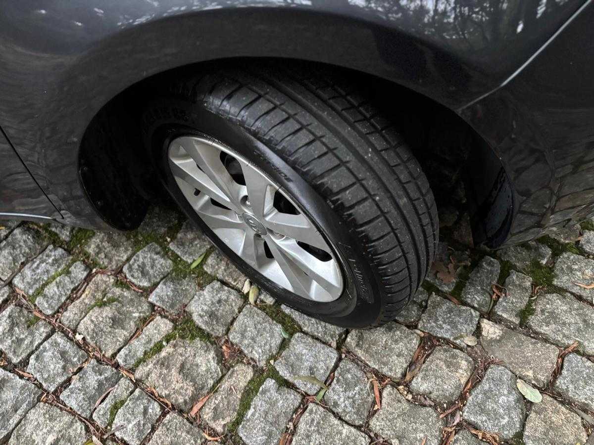 kia-rio-2014-diesel-1120cc