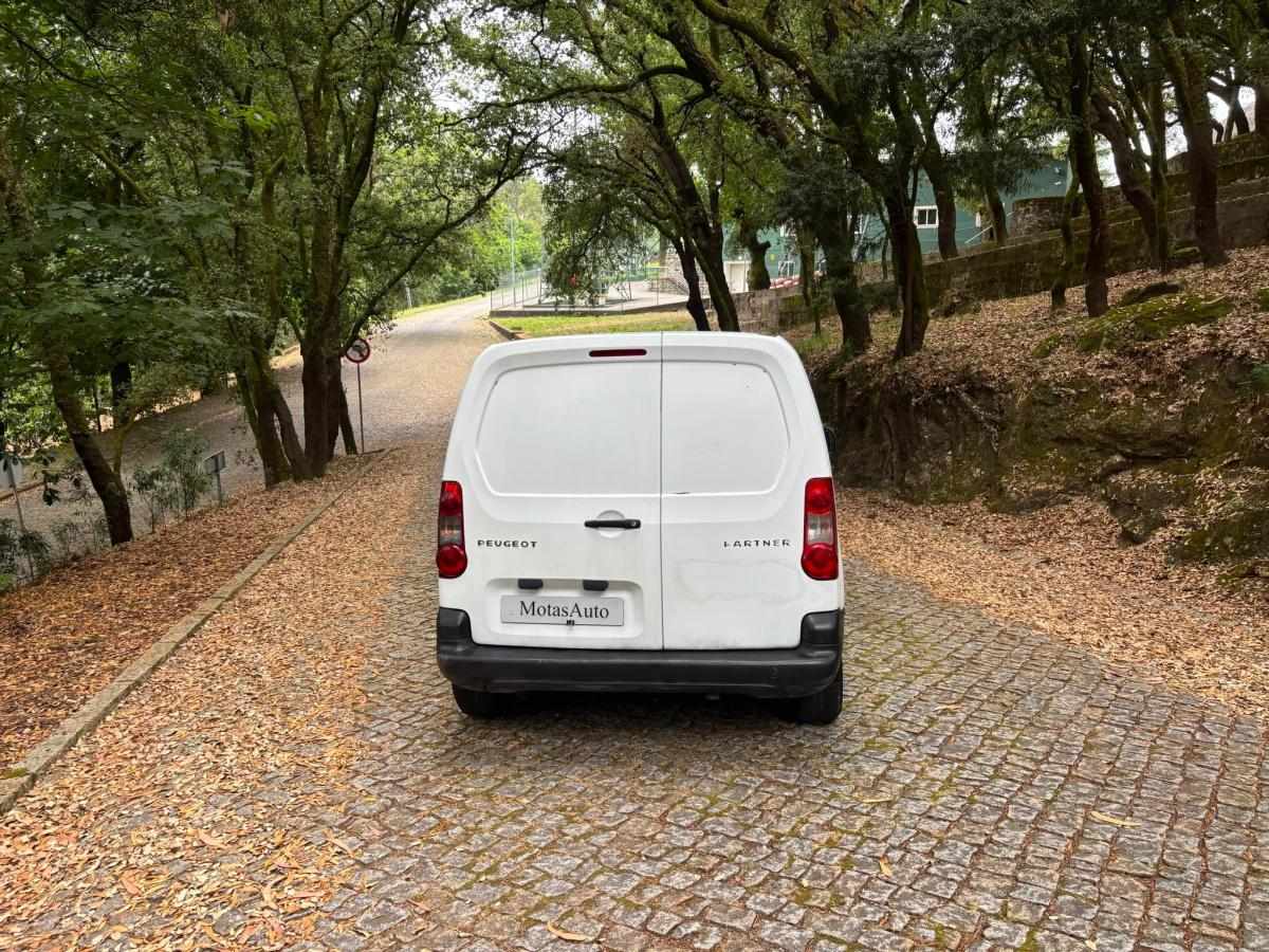 peugeot-partner-2009-diesel-1560cc