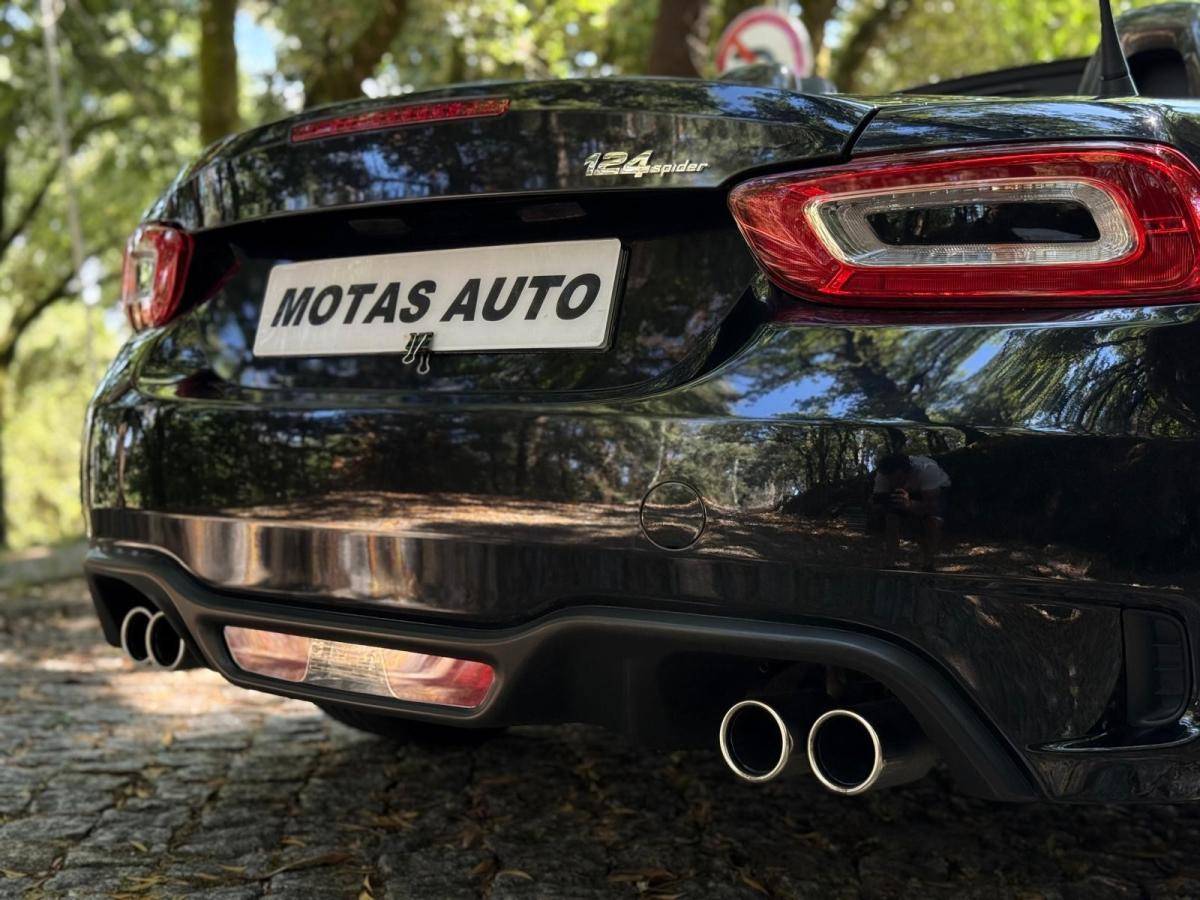 abarth-124-spider-2017-gasolina-1368cc