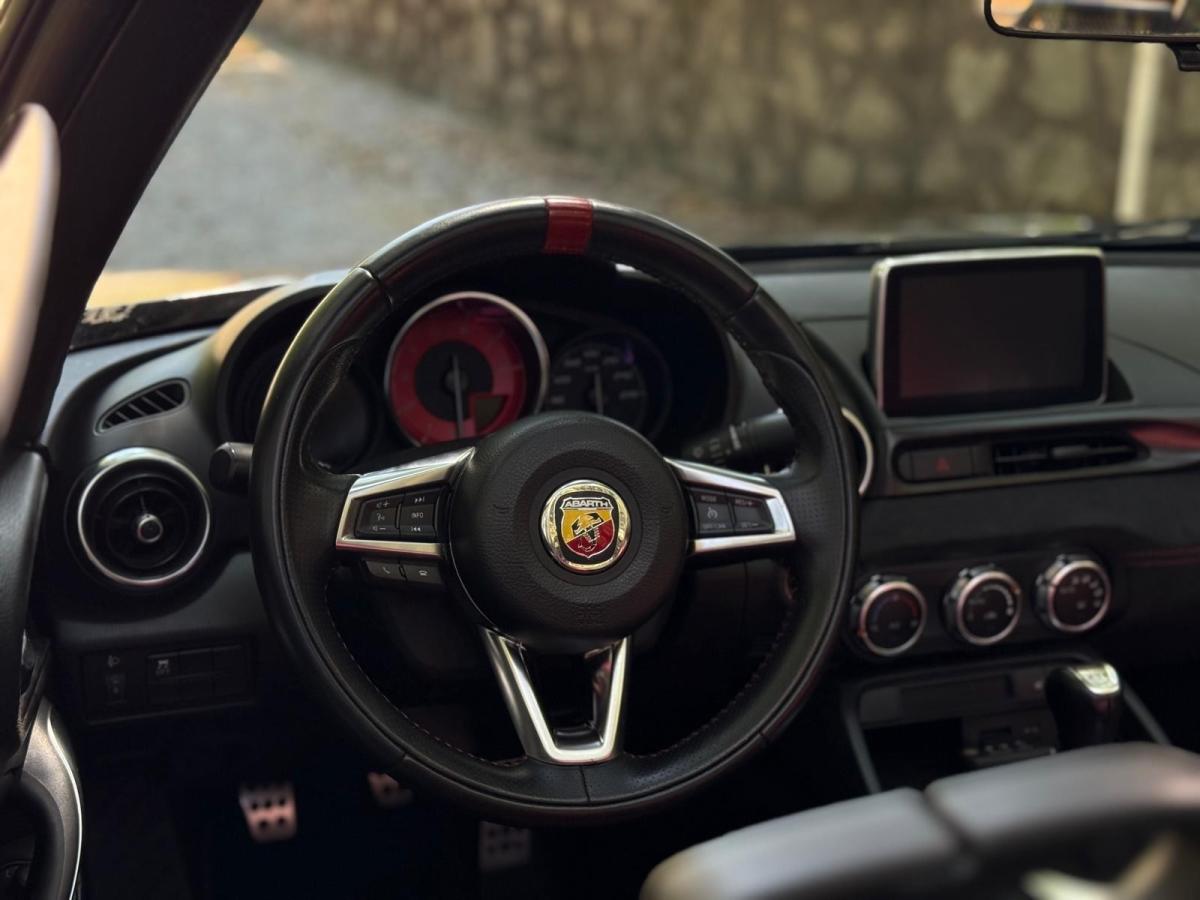 abarth-124-spider-2017-gasolina-1368cc