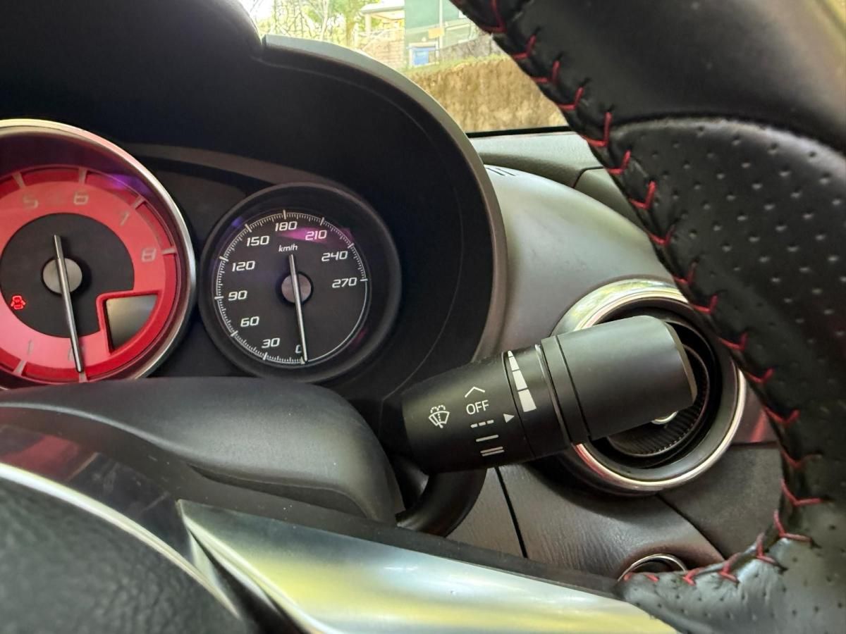 abarth-124-spider-2017-gasolina-1368cc
