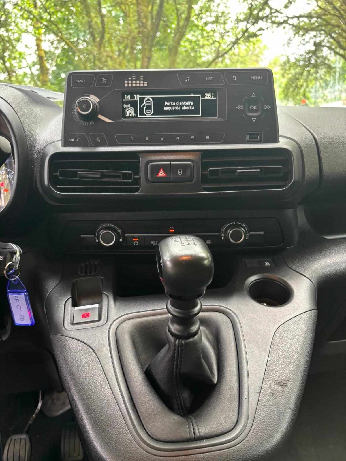 opel-combo-2022-diesel-1499cc