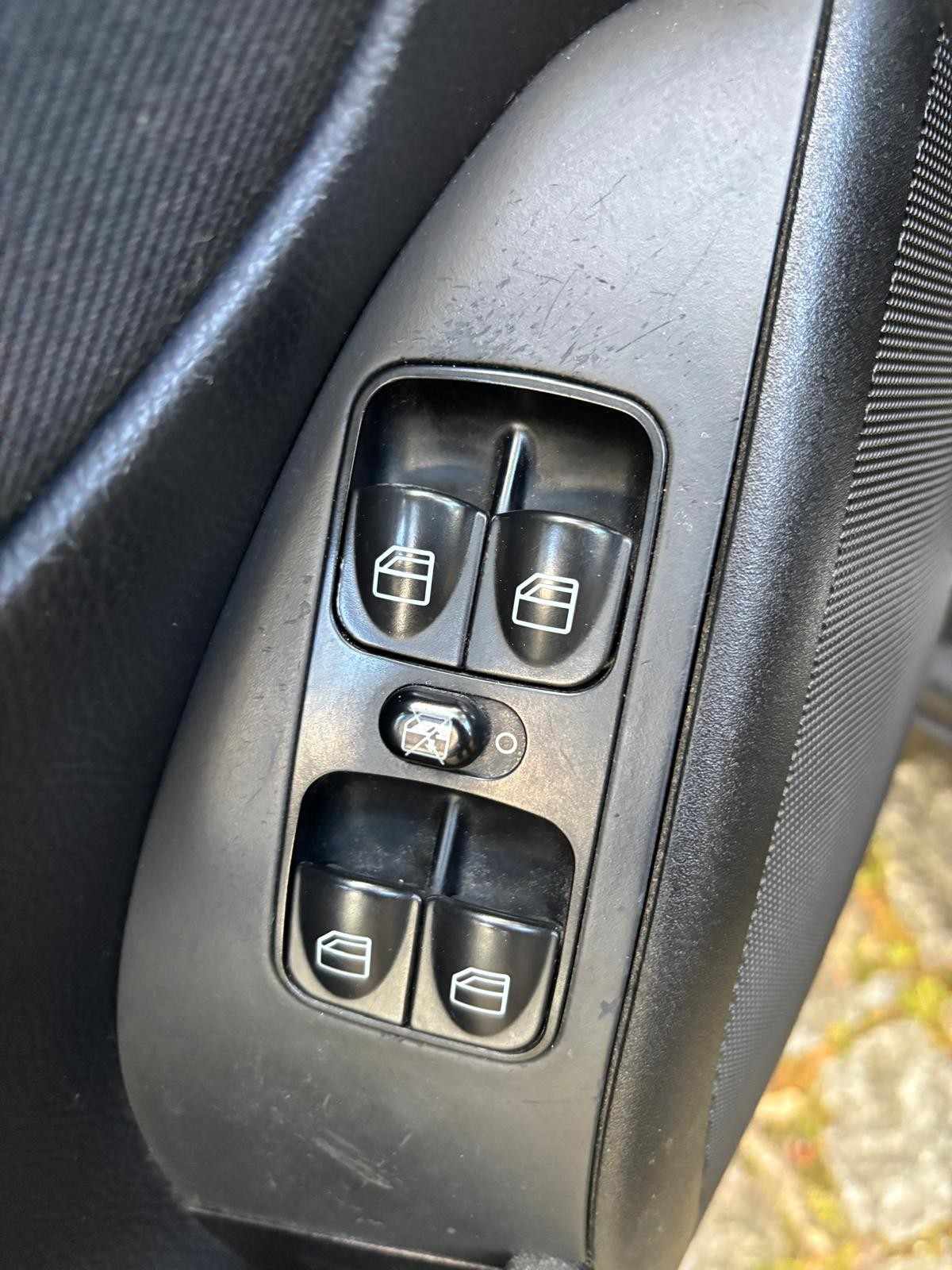 mercedes-benz-classe-c-2005-diesel-2148cc