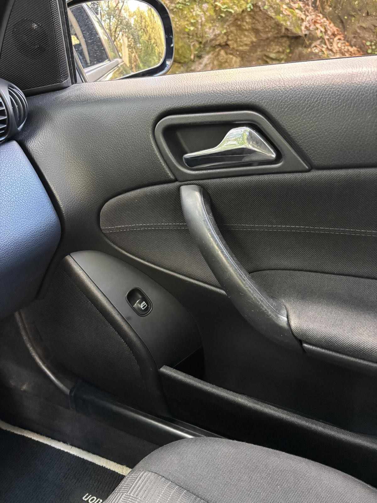 mercedes-benz-classe-c-2005-diesel-2148cc