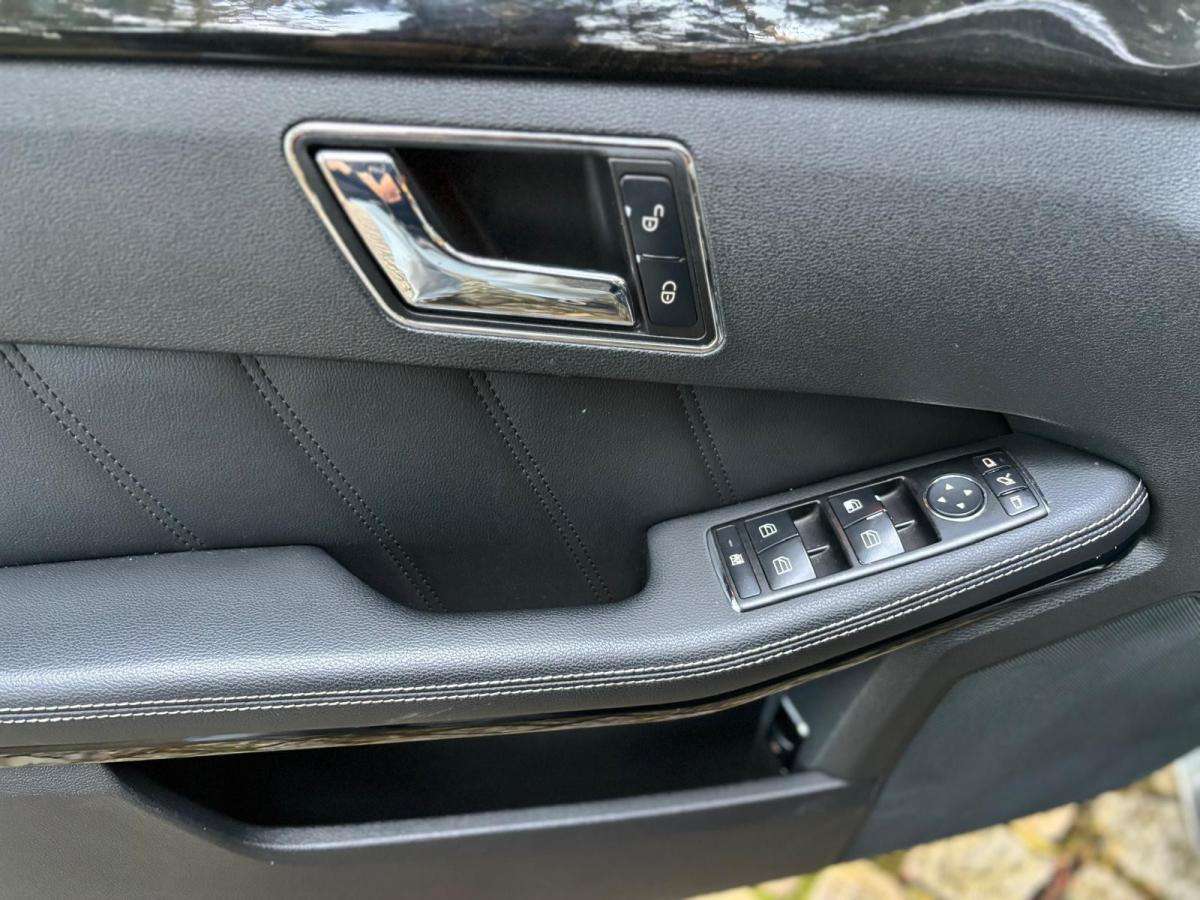 mercedes-benz-classe-e-2010-diesel-2143cc