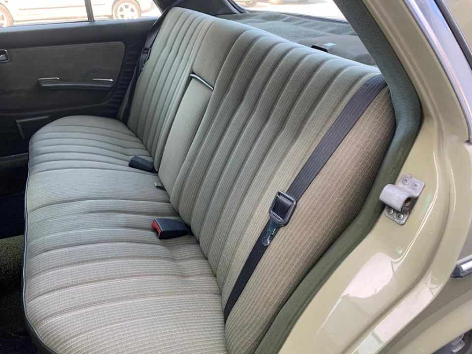 mercedes-benz-200-1983-diesel-1988cc