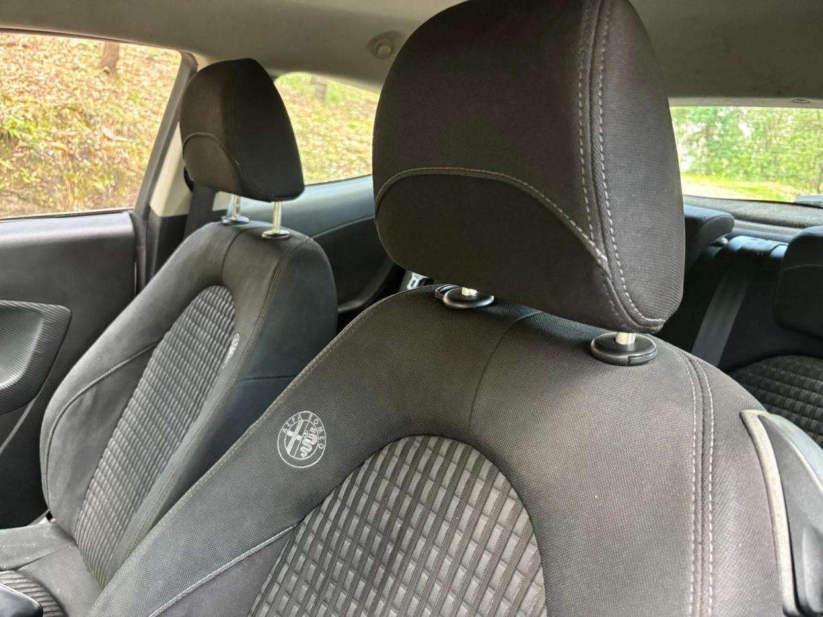alfa-romeo-mito-2009-diesel-1248cc