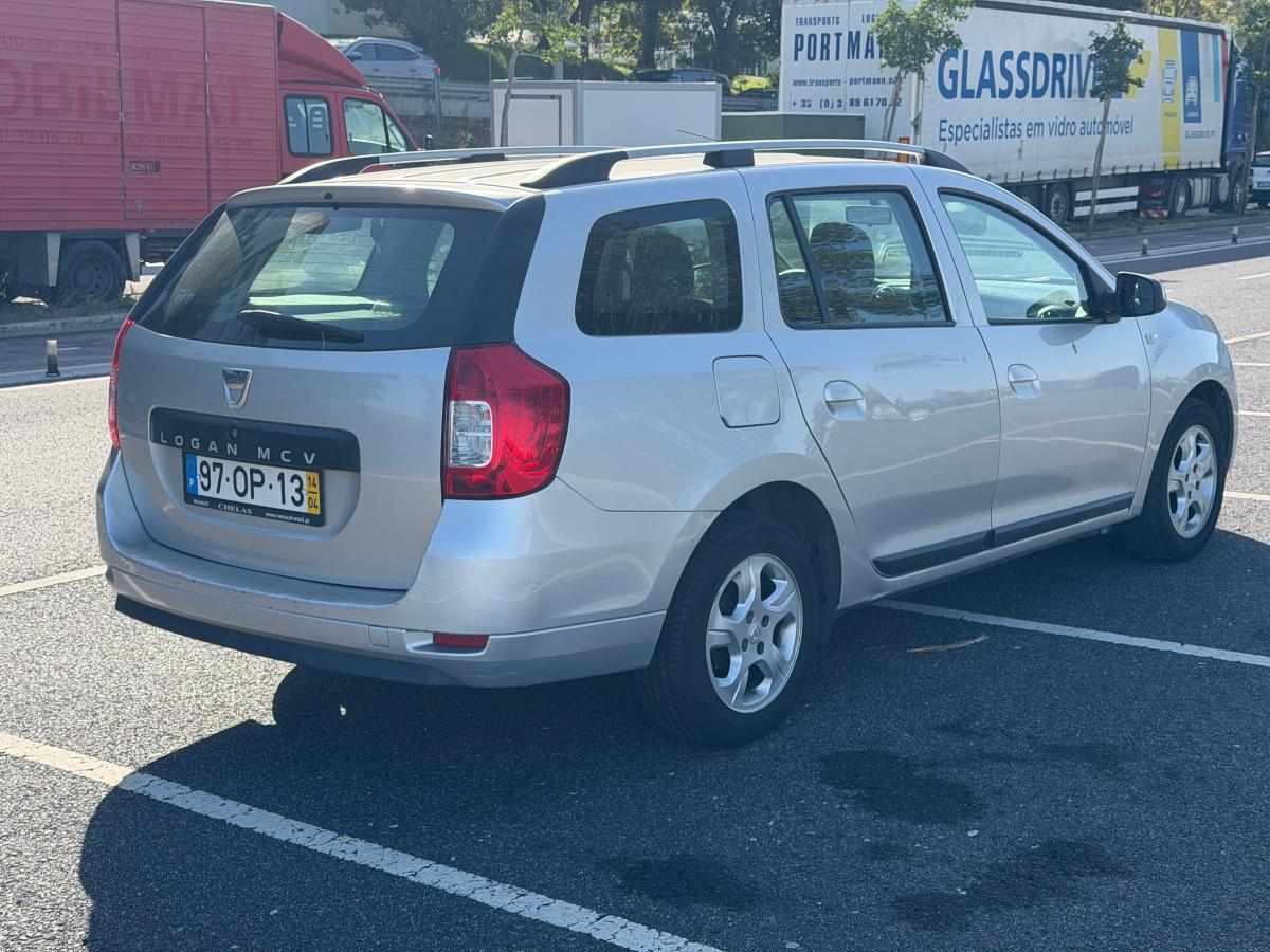 dacia-logan-0-9-tce-2014-gasolina-898cc